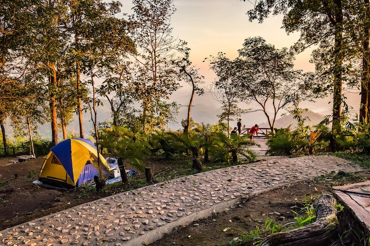 tempat camping di lembang